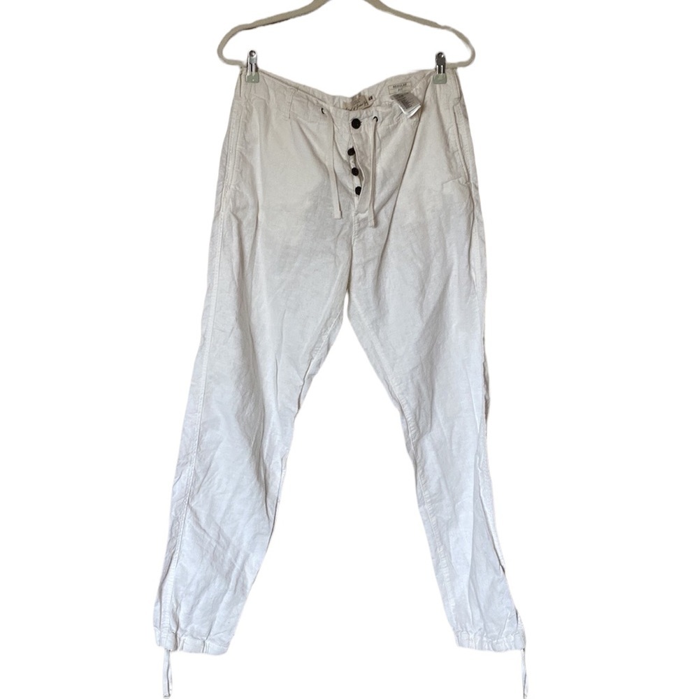 H&M White High-Waist Button Front Jogger Pants